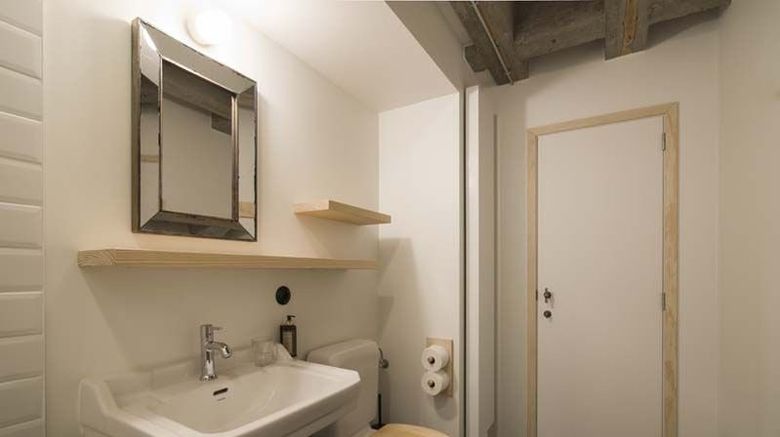 <b>Jam Hotel Brussels Room</b>. Images powered by <a href="https://www.leonardoworldwide.com/" title="Leonardo Worldwide" target="_blank">Leonardo</a>.