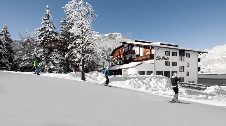 Hotel La Perla Exterior