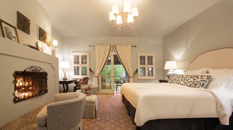 <b>The Kenwood Inn & Spa, Four Sisters Inn Room</b>. Images powered by <a href="https://www.leonardoworldwide.com/" title="Leonardo Worldwide" target="_blank">Leonardo</a>.