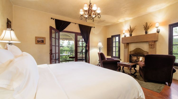The Kenwood Inn & Spa, Four Sisters Inn Room