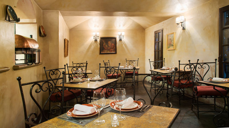 <b>The Kenwood Inn & Spa, Four Sisters Inn Restaurant</b>. Images powered by <a href="https://www.leonardoworldwide.com/" title="Leonardo Worldwide" target="_blank">Leonardo</a>.