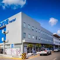 One Playa del Carmen