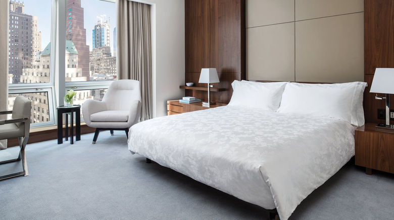 <b>The Langham, New York, Fifth Avenue Room</b>. Images powered by <a href="https://www.leonardoworldwide.com/" title="Leonardo Worldwide" target="_blank">Leonardo</a>.