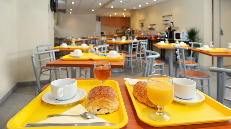 Sejours & Affaires Paris Nanterre Restaurant
