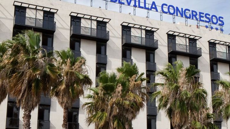 <b>The Sevilla Congresos Hotel Exterior</b>. Images powered by <a href="https://www.leonardoworldwide.com/" title="Leonardo Worldwide" target="_blank">Leonardo</a>.