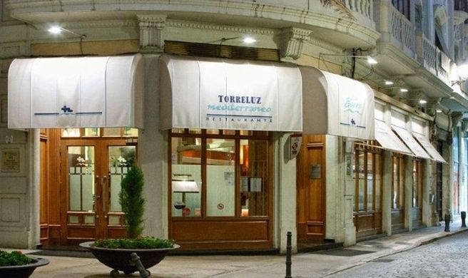 Nuevo Torreluz Hotel Exterior