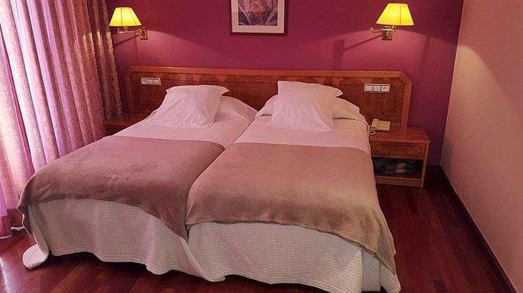 Paris Spa Hotel Room