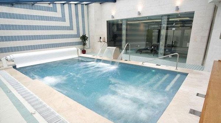 Paris Spa Hotel Pool