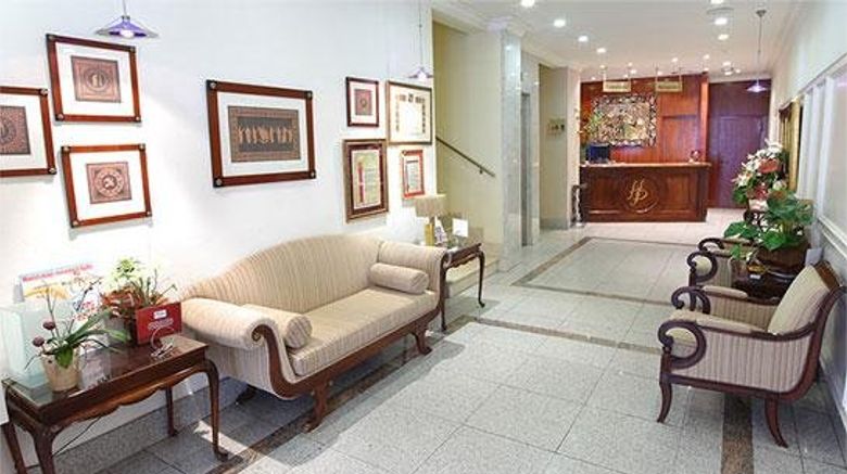 <b>Paris Spa Hotel Lobby</b>. Images powered by <a href="https://www.leonardoworldwide.com/" title="Leonardo Worldwide" target="_blank">Leonardo</a>.