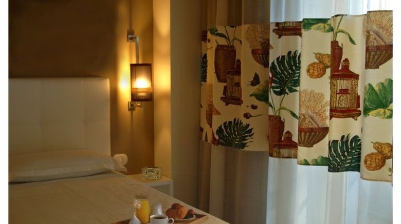 <b>Caravel Hotel Room</b>. Images powered by <a href="https://www.leonardoworldwide.com/" title="Leonardo Worldwide" target="_blank">Leonardo</a>.