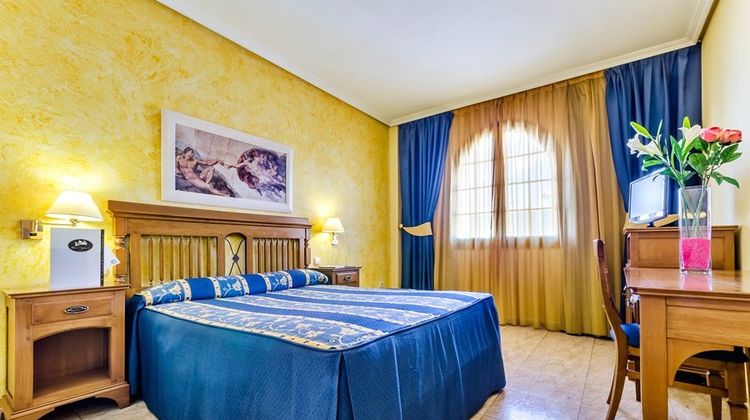 Hotel Carlos I Toledo Room