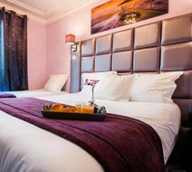 Hotel d'Alsace Room