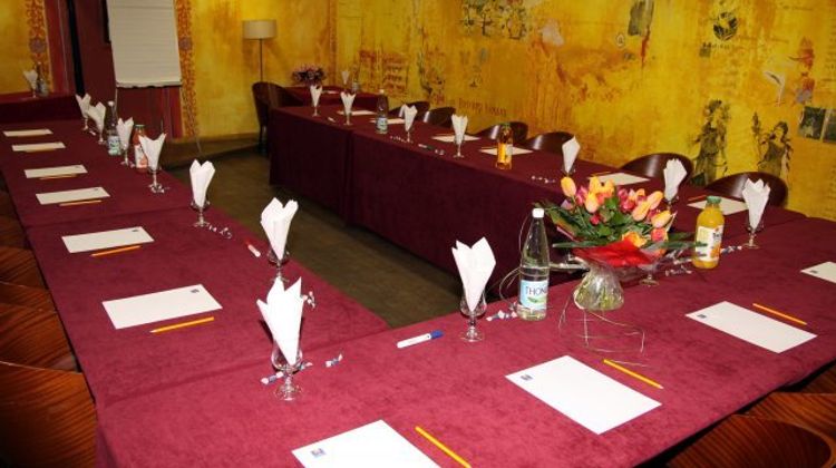 Hotel Le Clocher de Rodez Meeting