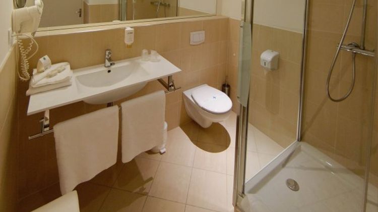 Hotel Le Clocher de Rodez Room