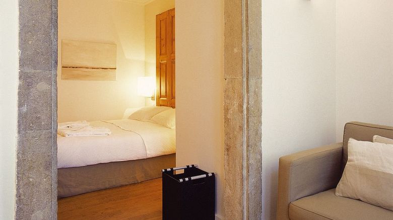 <b>York House Room</b>. Images powered by <a href="https://www.leonardoworldwide.com/" title="Leonardo Worldwide" target="_blank">Leonardo</a>.
