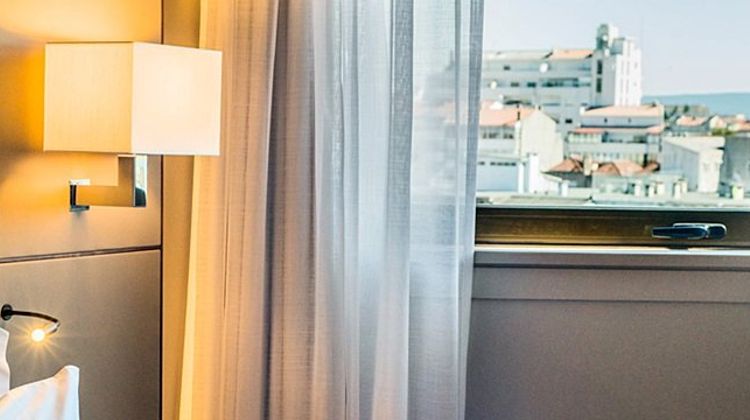 Hotel Dom Henrique Room