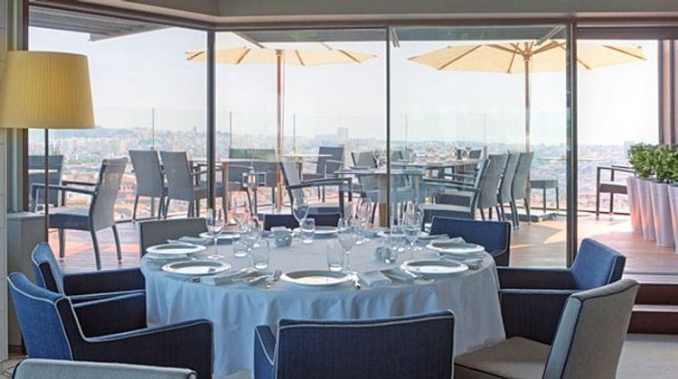 Hotel Dom Henrique Restaurant