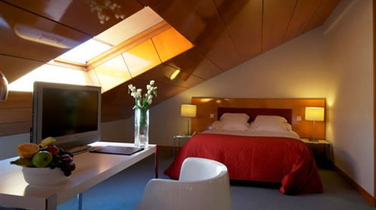 Suites Prado Room