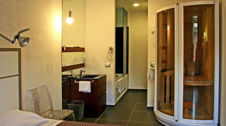 Hotel California Suite
