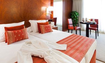 Royal Plaza Hotel