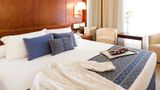 Royal Plaza Hotel Room