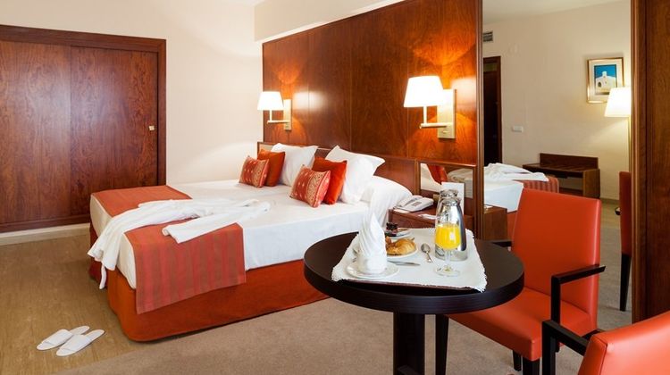 Royal Plaza Hotel Room