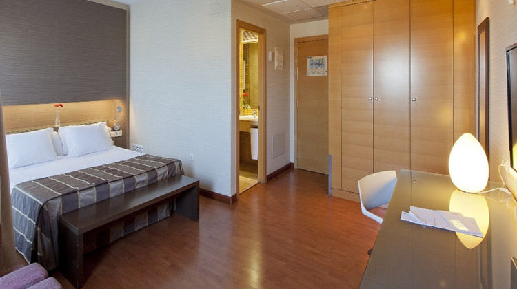 Hotel Vertice Sevilla Room