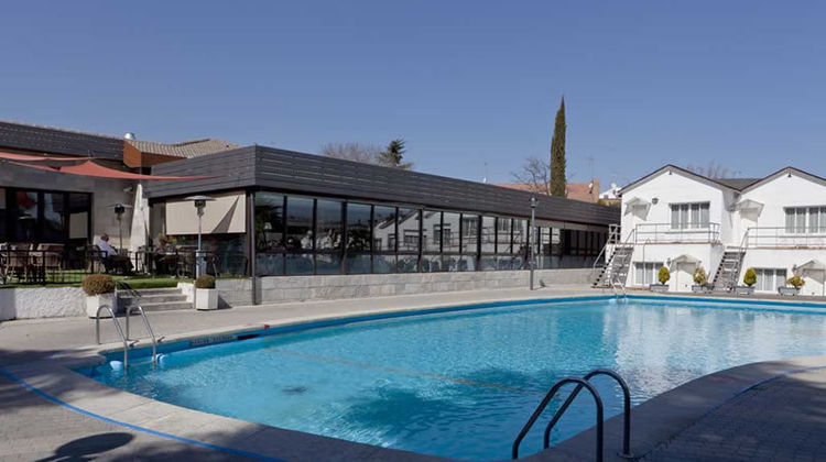 Osuna Hotel Pool