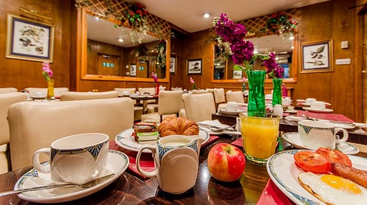 Hotel La Place Restaurant