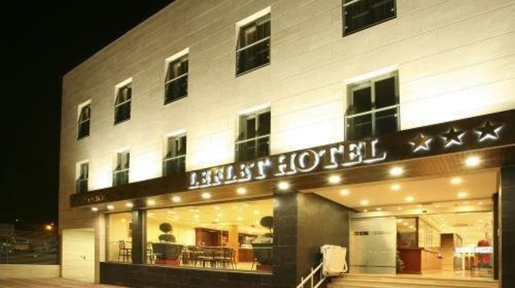 Hotel Leflet Valme Exterior