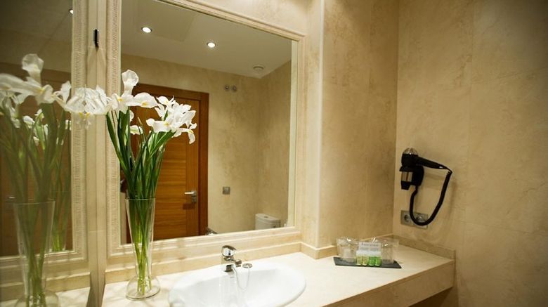 <b>Hotel Leflet Valme Room</b>. Images powered by <a href="https://www.leonardoworldwide.com/" title="Leonardo Worldwide" target="_blank">Leonardo</a>.