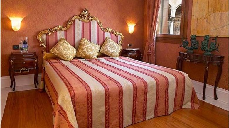<b>Ca' Gottardi Hotel Room</b>. Images powered by <a href="https://www.leonardoworldwide.com/" title="Leonardo Worldwide" target="_blank">Leonardo</a>.