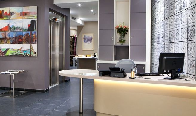 Serotel Suites Opera Lobby