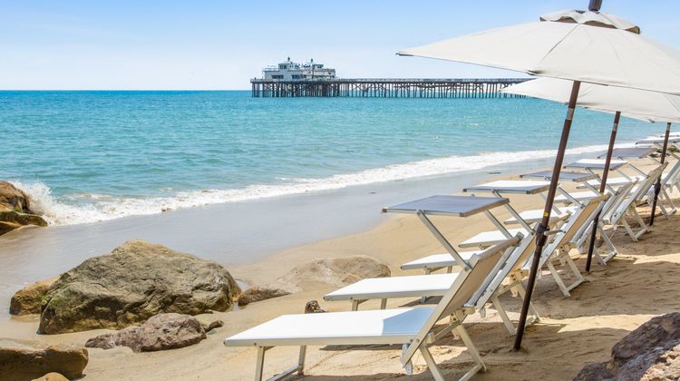 Malibu Beach Inn Beach