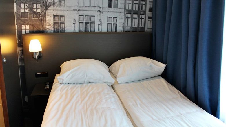 <b>Royal Amsterdam Hotel Room</b>. Images powered by <a href="https://www.leonardoworldwide.com/" title="Leonardo Worldwide" target="_blank">Leonardo</a>.