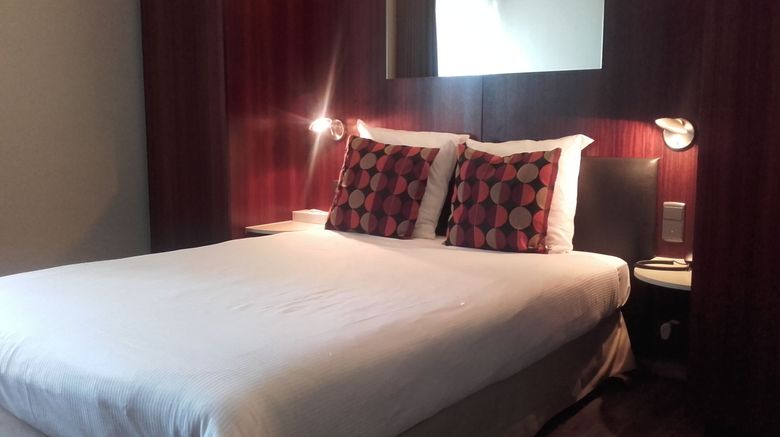 <b>Gosset Hotel Room</b>. Images powered by <a href="https://www.leonardoworldwide.com/" title="Leonardo Worldwide" target="_blank">Leonardo</a>.