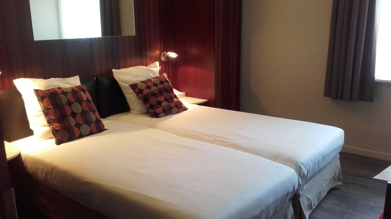 <b>Gosset Hotel Room</b>. Images powered by <a href="https://www.leonardoworldwide.com/" title="Leonardo Worldwide" target="_blank">Leonardo</a>.