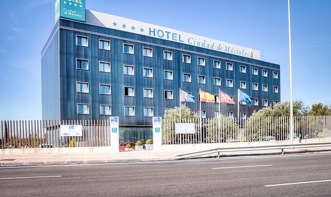 Hotel Ciudad de Mostoles Exterior