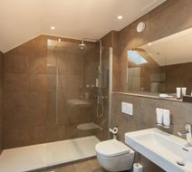 Wettstein Hotel Room