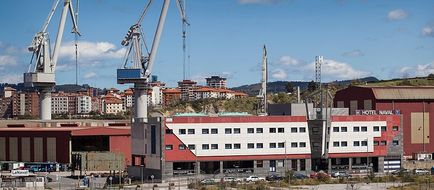 Naval Sestao Exterior