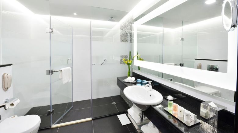<b>Swiss-Belhotel Seef Bahrain Room</b>. Images powered by <a href="https://www.leonardoworldwide.com/" title="Leonardo Worldwide" target="_blank">Leonardo</a>.