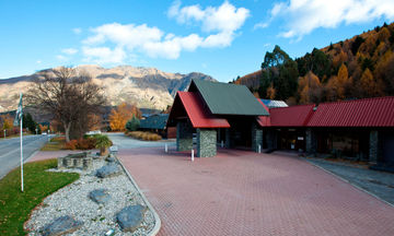 Swiss-Belresort Coronet Peak