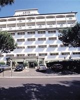 Hotel Aris Garden