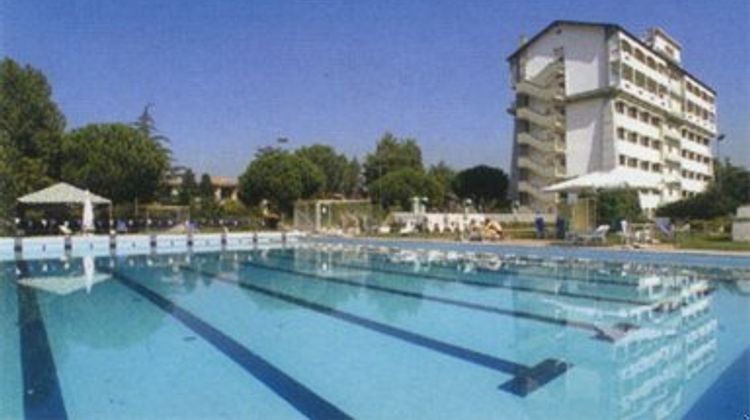 Hotel Aris Garden Pool