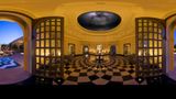 <b>Oberoi Udaivilas Room</b>. Virtual Tours powered by <a href="https://www.leonardoworldwide.com/" title="Leonardo Worldwide" target="_blank">Leonardo</a>.