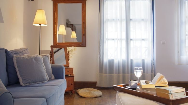 <b>Tamarix Del Mar Suites Room</b>. Images powered by <a href="https://www.leonardoworldwide.com/" title="Leonardo Worldwide" target="_blank">Leonardo</a>.