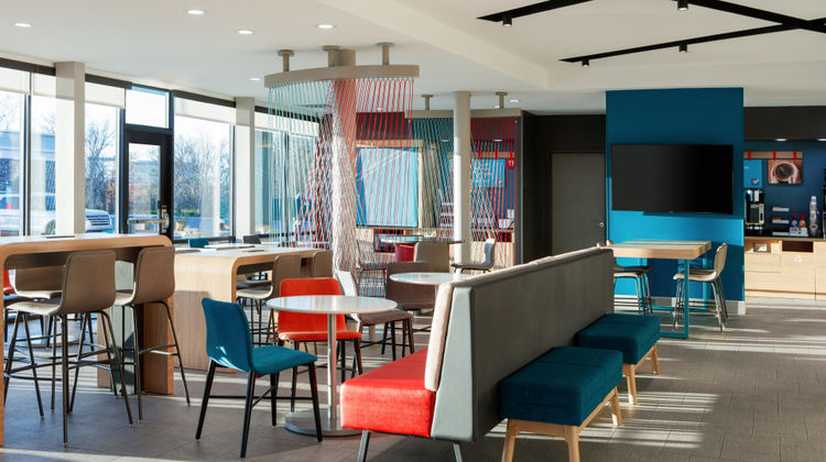 avid hotel El Paso East Restaurant