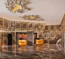 Renaissance Ahmedabad Hotel Lobby