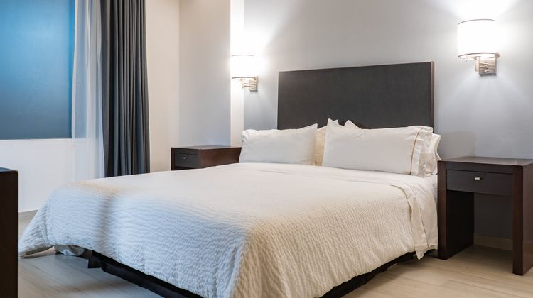 Fiesta Inn Tepic Room