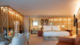 Wine & Books Lisboa Hotel Suite